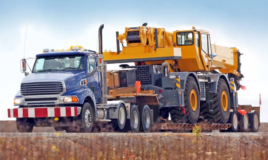 Shipping oversized & heavy equipment by ground