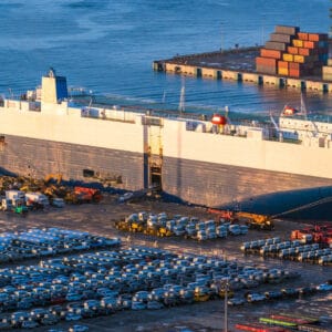 Ship Vehicle Overseas by RORO or Container