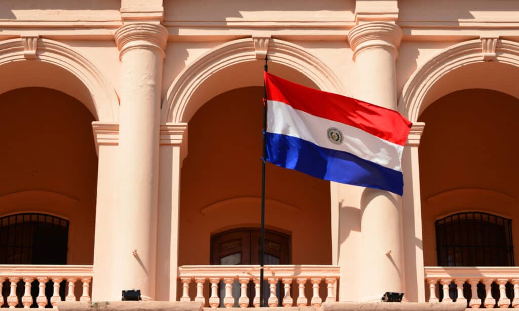 International Freight Shipping Services to Paraguay - Flag