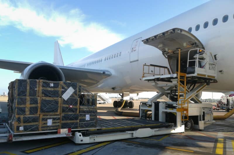 Air Freight to Saint Vincent and the Grenadines