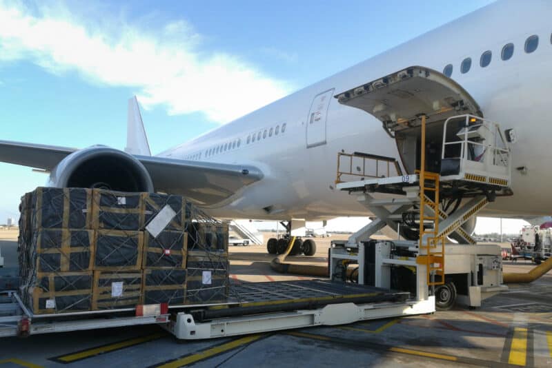 Air freight shipping to Martinique